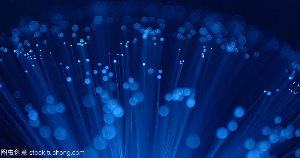 光纤支架背景下的光缆 关键技术与应用解析