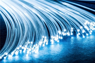 光纤创新赋能“东数西算”，助力数据中心光缆发展